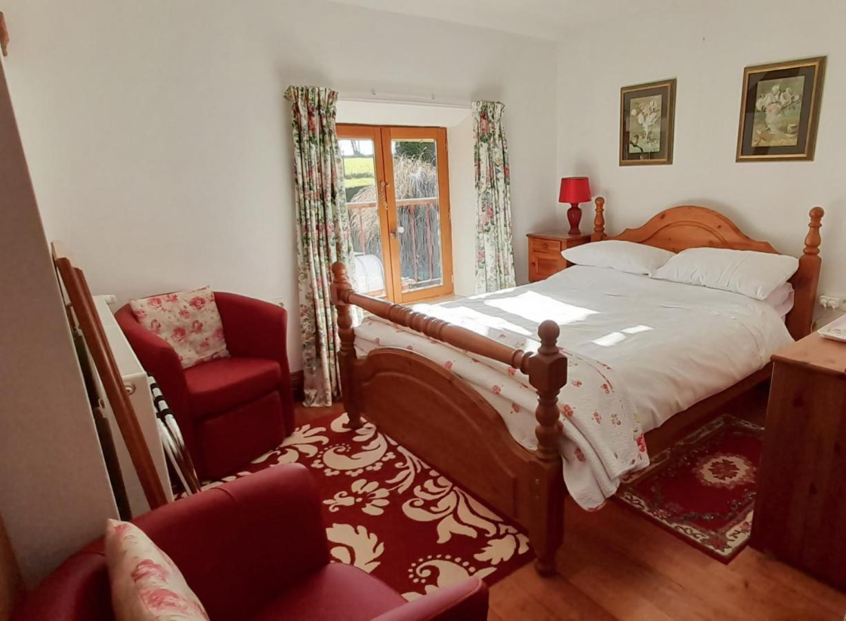 La Cloue Bed & Breakfast Sainte-Marie-du-Bois  Exterior foto